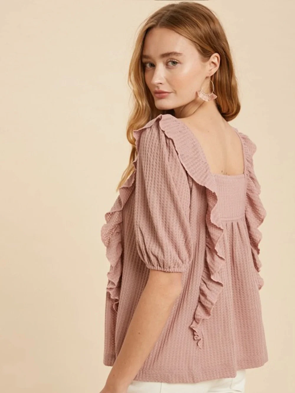 In Loom Ruffle Short-sleeve Top - L - Picture 2 of 11